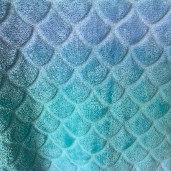 Kids More than Magic Onesie size Medium - Picture 6 of 8